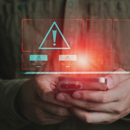 CCTV 영상 및 IoT 센서 데이터 기반의 복합 위험 요소 융합 분석 화면